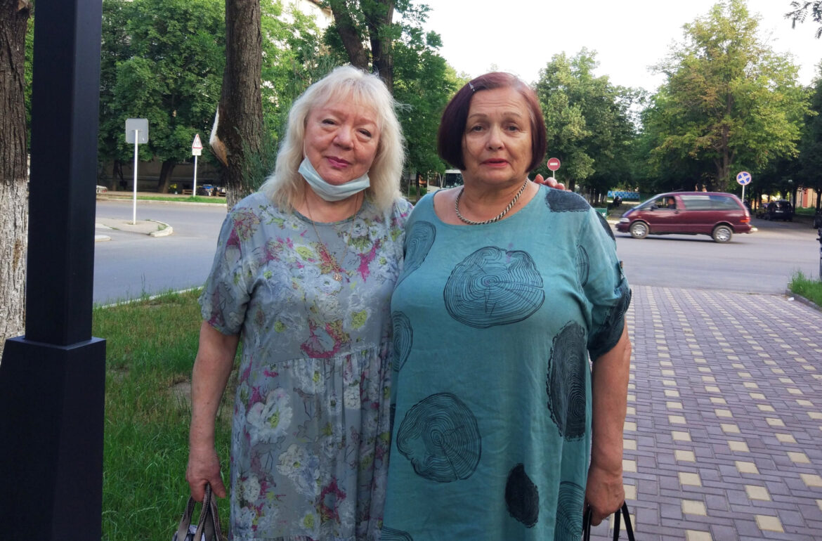Around half of the population is retired in Transnistria. A stroll through Tiraspol during lockdown. Photo credit: private collection