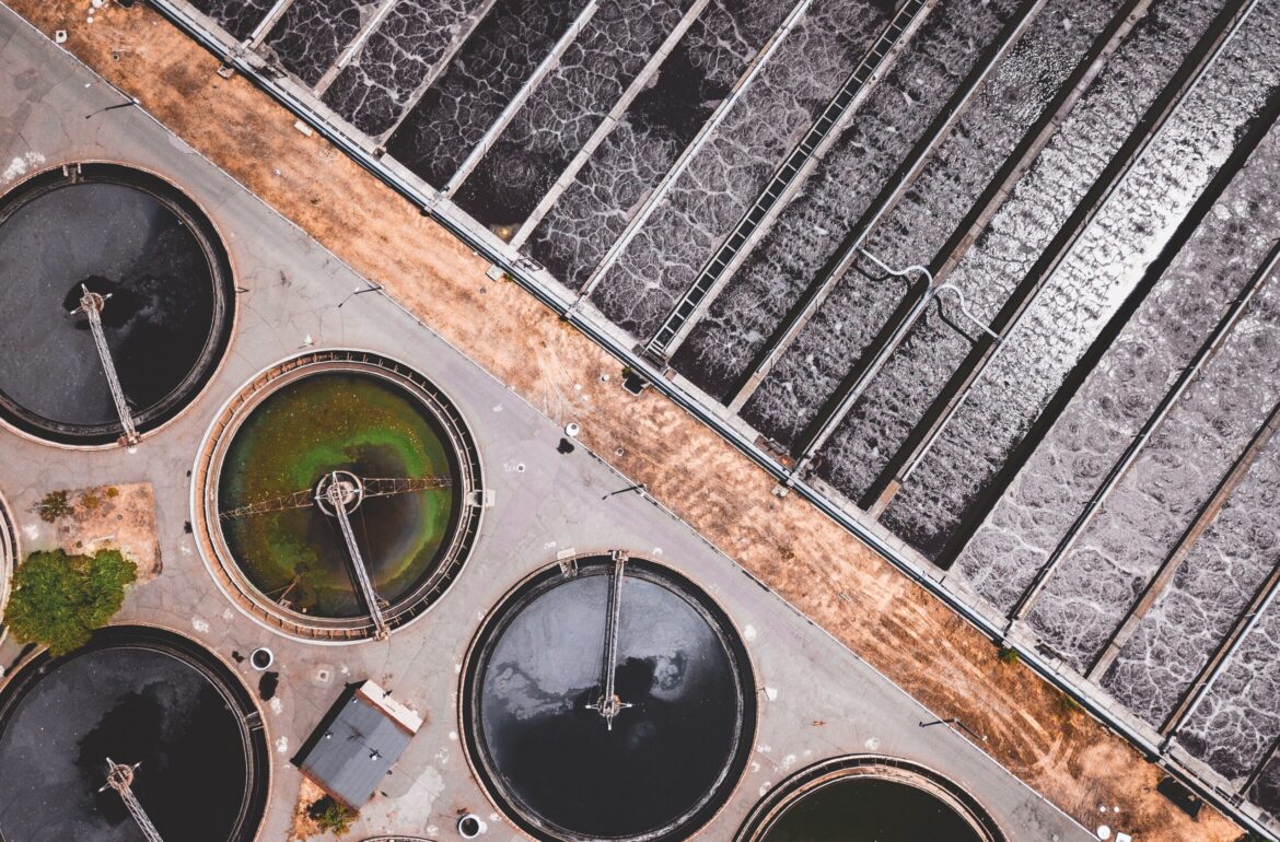 PFAS and many other micropollutants from factories and our homes often end up transferred to the local wastewater treatment plants, which are not currently equipped with sufficient technologies to keep these pollutants from ending in nature. Photo credit: Ivan Pandura/Unsplash